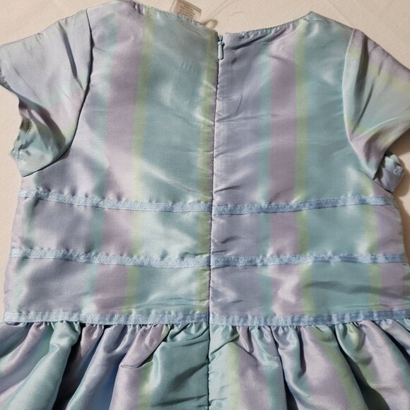 Gymboree Petit Four NWT size 4 silk dress. Has small storage rust spot on back. - Picture 2 of 4